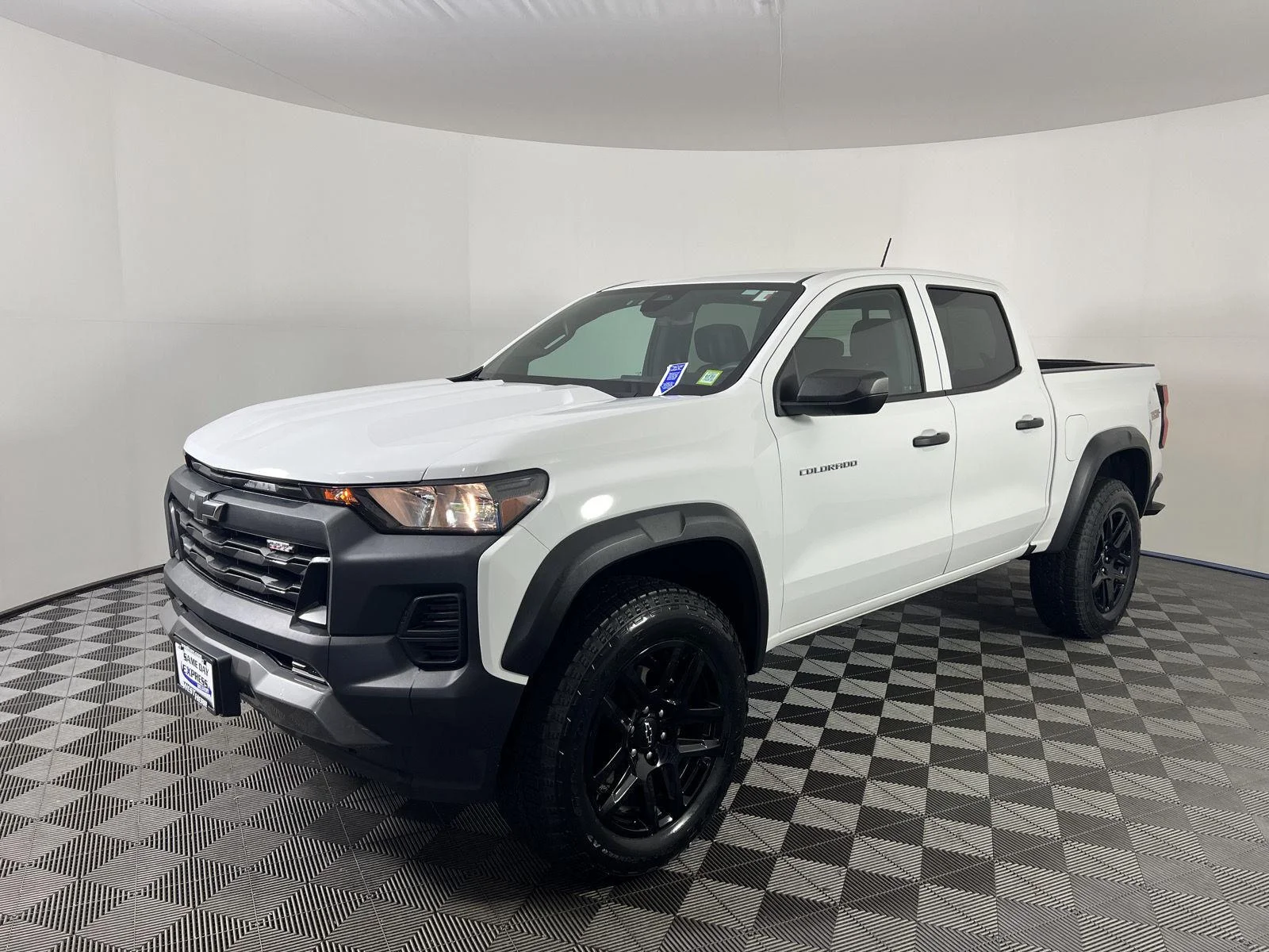 Used 2023 Summit White Chevrolet Trail Boss image 23