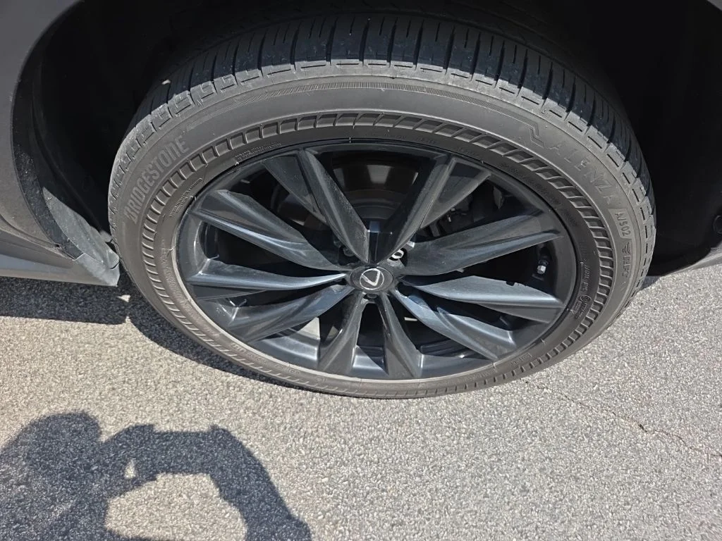 Used 2024 Gray Lexus 350 F SPORT Handling image 23