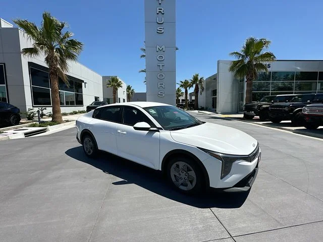 2026 Kia K4