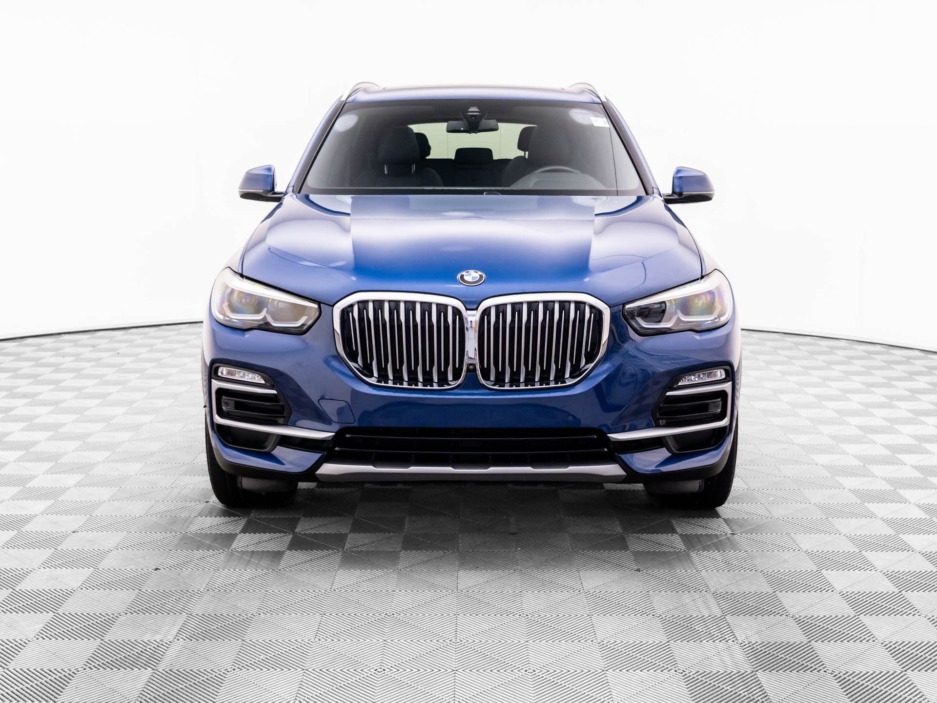 Used 2021 Blue BMW xDrive40i image 10