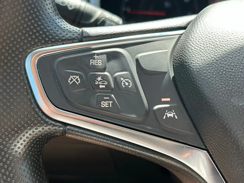 Used 2024 Gray Chevrolet LT image 26