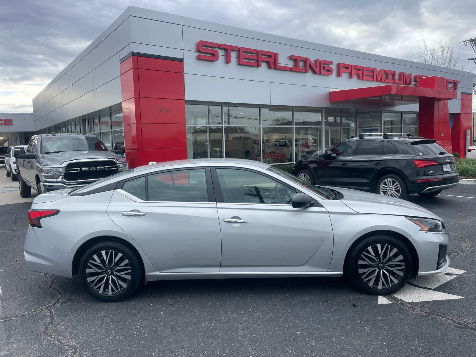 2024 Nissan Altima SV