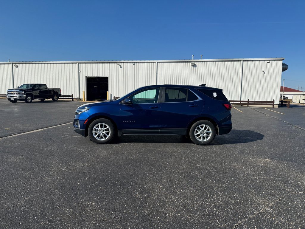 Used 2022 Chevrolet Equinox LT with VIN 3GNAXKEV0NL263235 for sale in Brodhead, WI