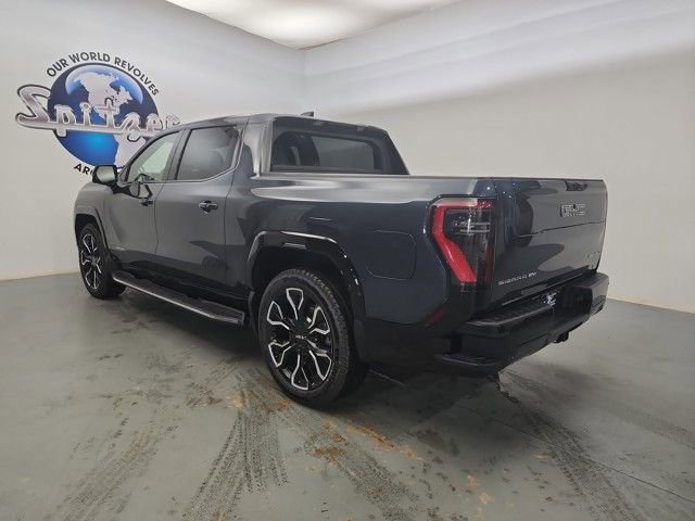 2025 GMC Sierra EV Denali - Photo 4
