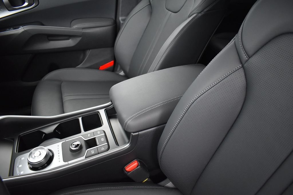 New 2026 Aurora Black Pearl Kia EX image 10
