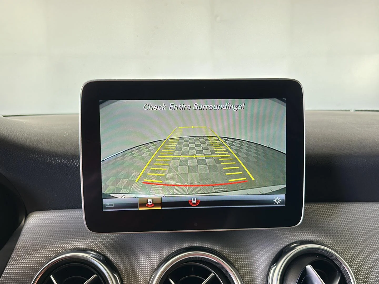 Used 2020 Cosmos Black Metallic Mercedes-Benz GLA 250 image 15