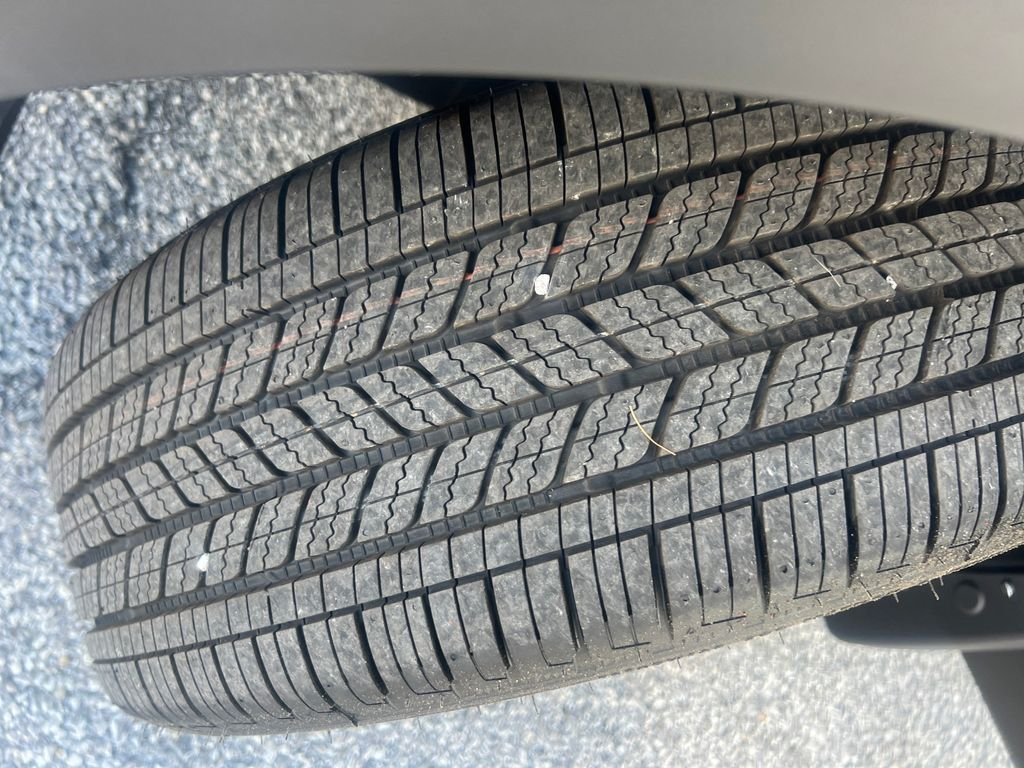 Certified Used 2025 Super Black Nissan SR image 28