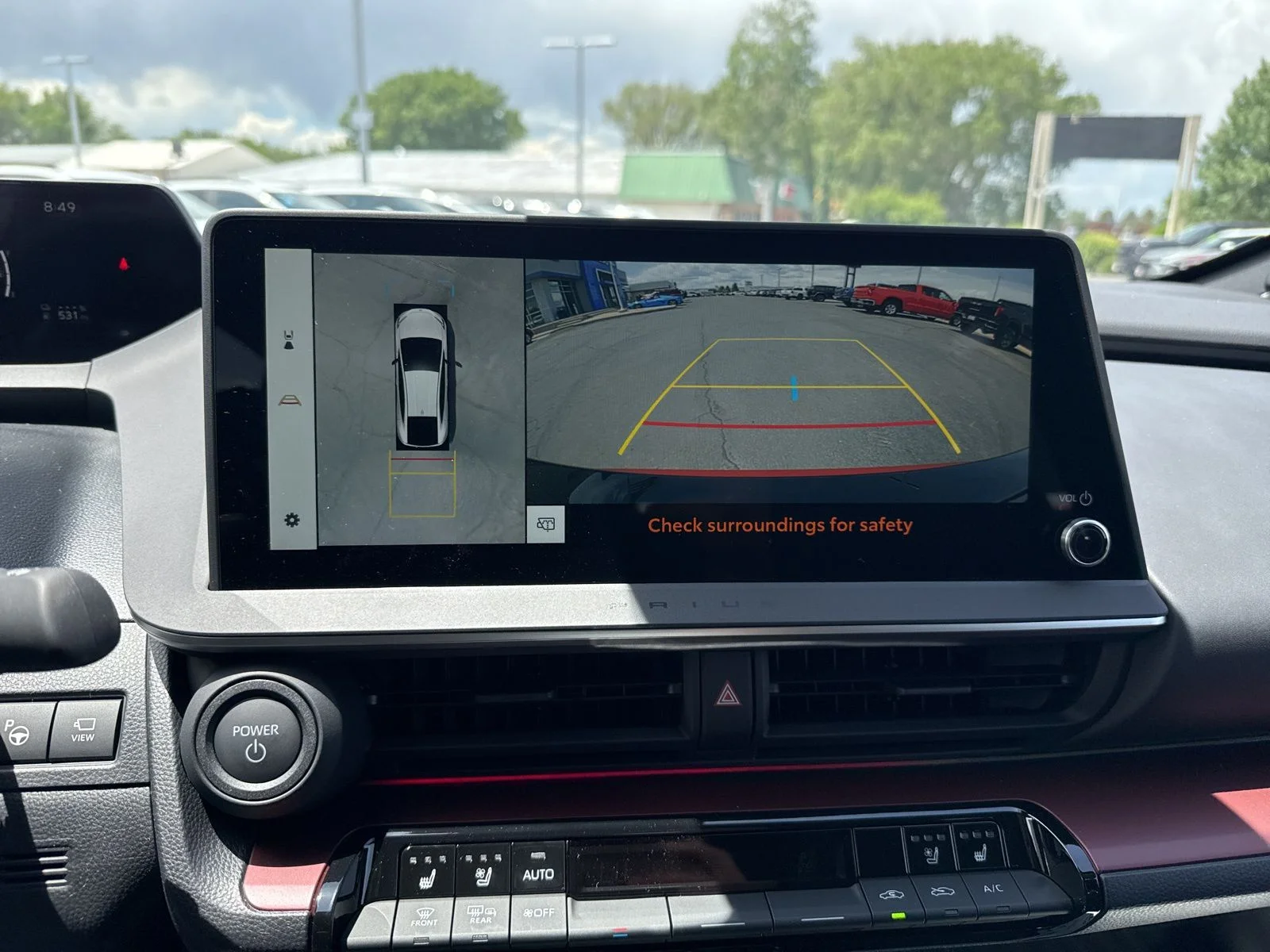 2025 Toyota Prius XSE Premium - Photo 19