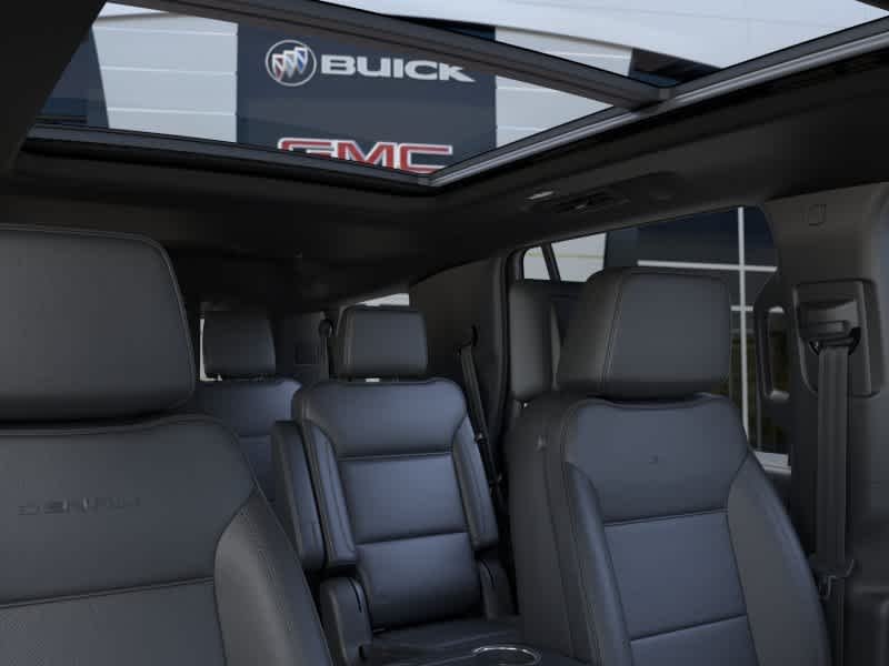 2026 GMC Yukon Denali - Photo 24