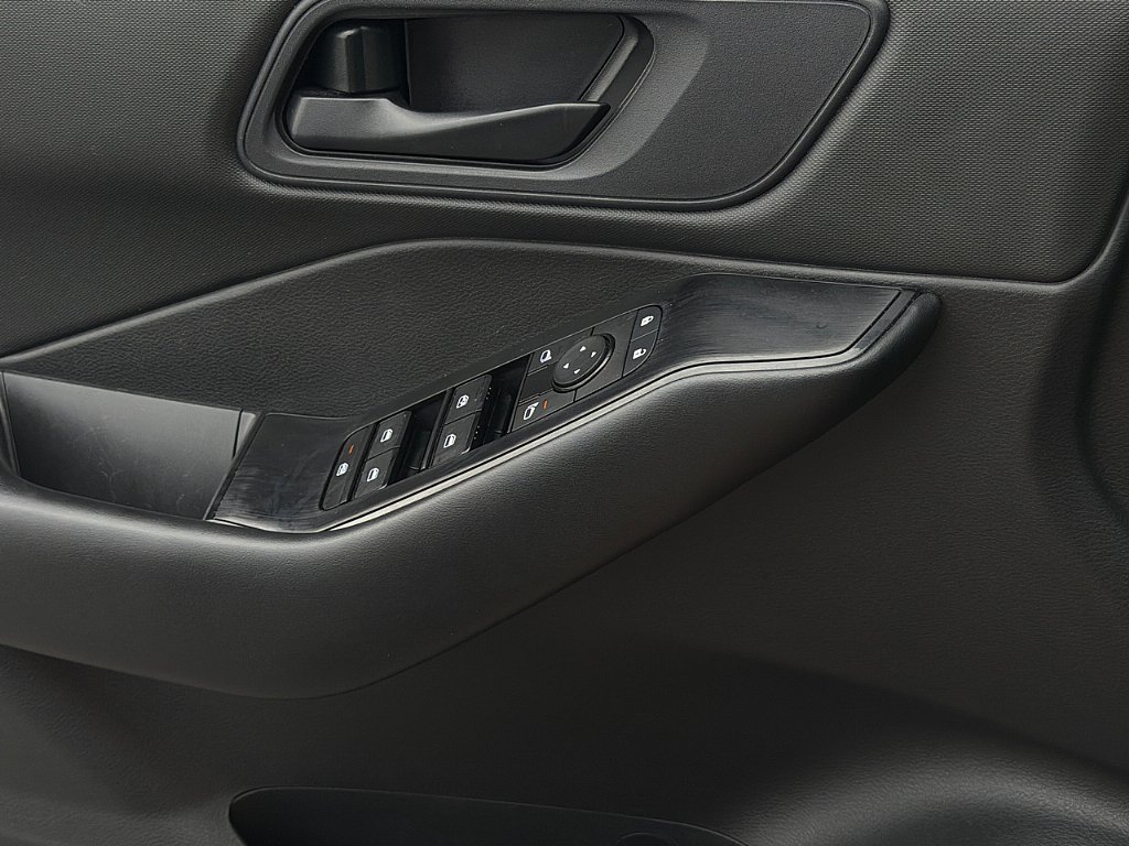 Used 2024 Super Black Nissan S image 19