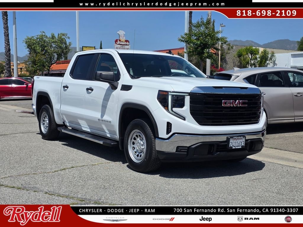 2024 GMC Sierra 4WD Crew Cab Short Box Pro's photo