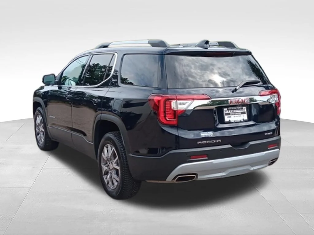 Used 2021 Midnight Blue Metallic GMC SLT image 4