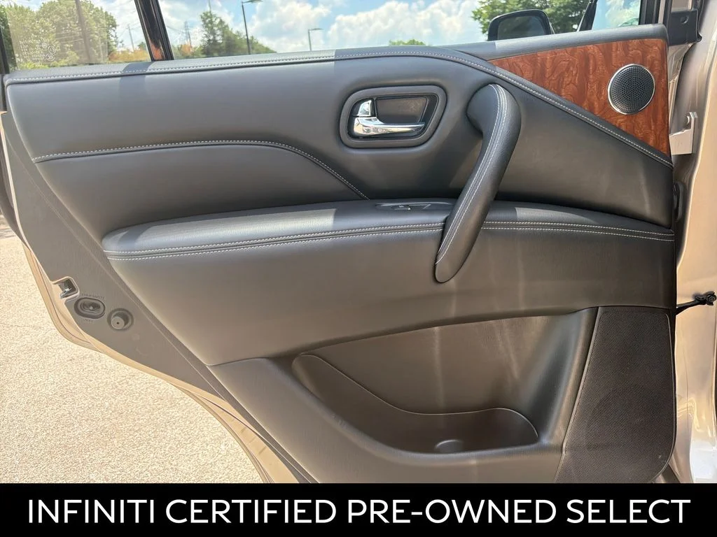 Certified Used 2019 Champagne Quartz INFINITI LUXE image 40