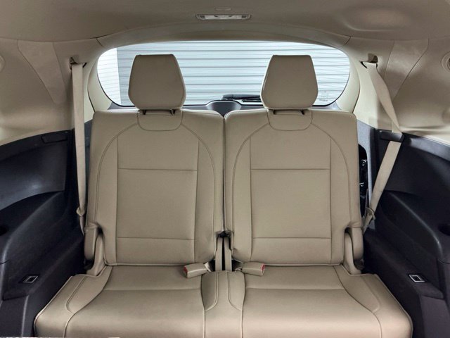 Used 2016 White Diamond Pearl Acura 3.5L image 18