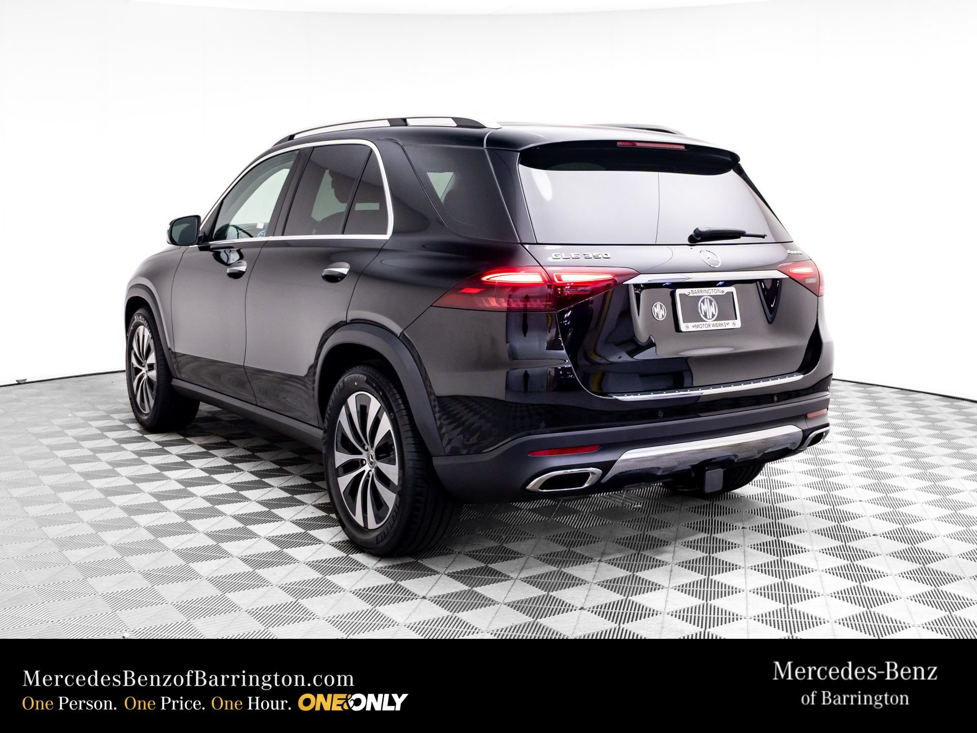New 2026 Black Mercedes-Benz GLE 350 image 3