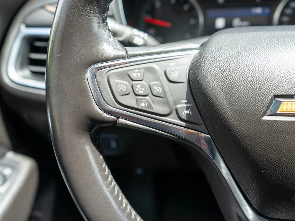 Used 2019 Gray Chevrolet Premier image 21