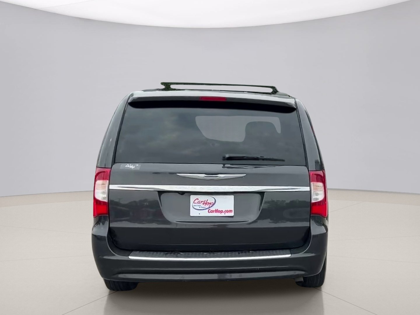Used 2011 Gray Chrysler TOURING image 4