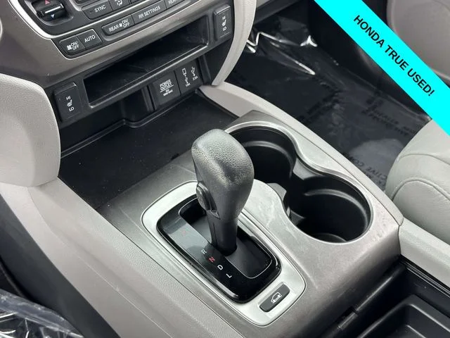 Used 2018  Honda EX-L image 22