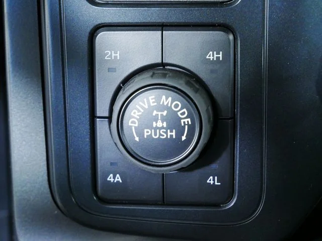 New 2026 Gray Ford Lariat image 28