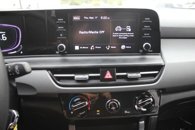 Used 2025 White Kia LX image 4
