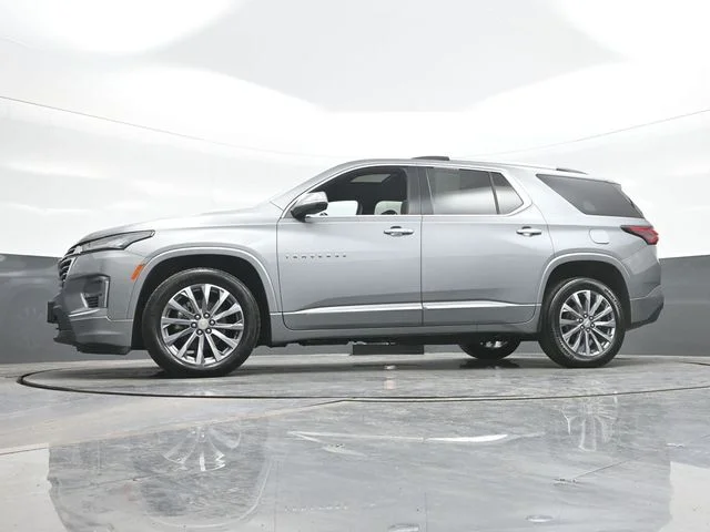 Used 2023 Gray Chevrolet Premier image 21