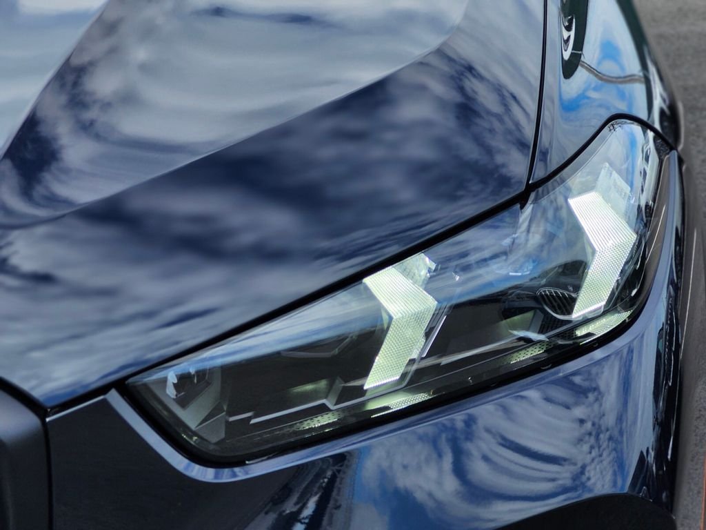 New 2026 Black BMW xDrive40i image 9