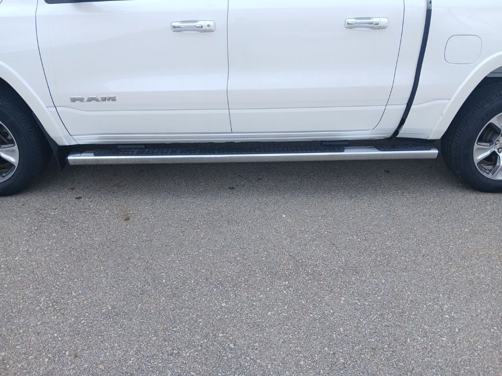 Used 2022 White Ram Laramie image 14
