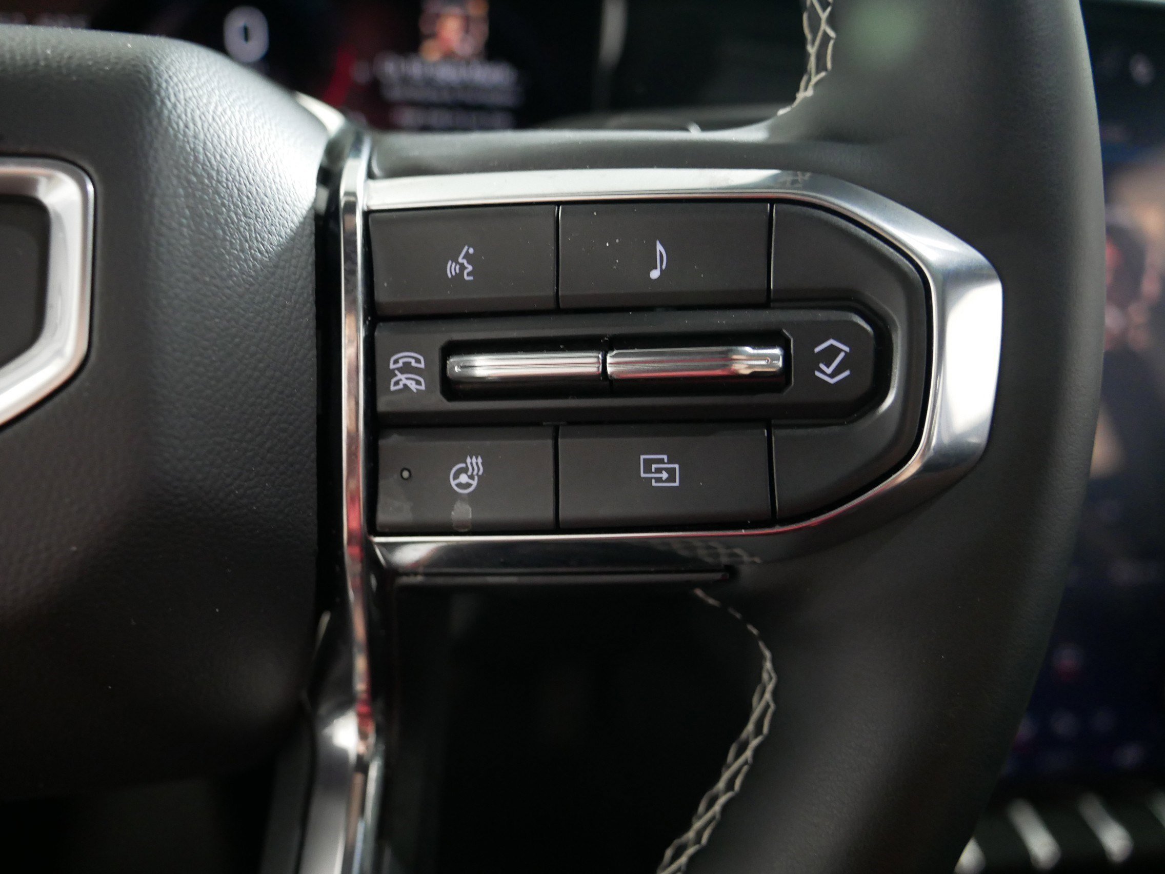 Used 2024 Ebony Twilight Metallic GMC Denali image 28
