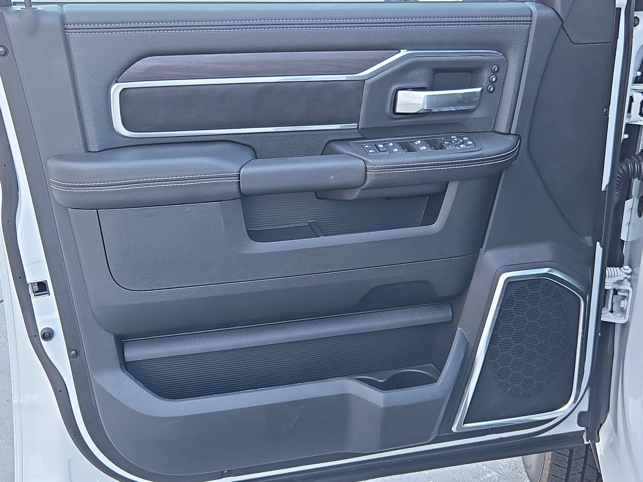 New 2026 Bright White Clearcoat Ram Laramie image 18
