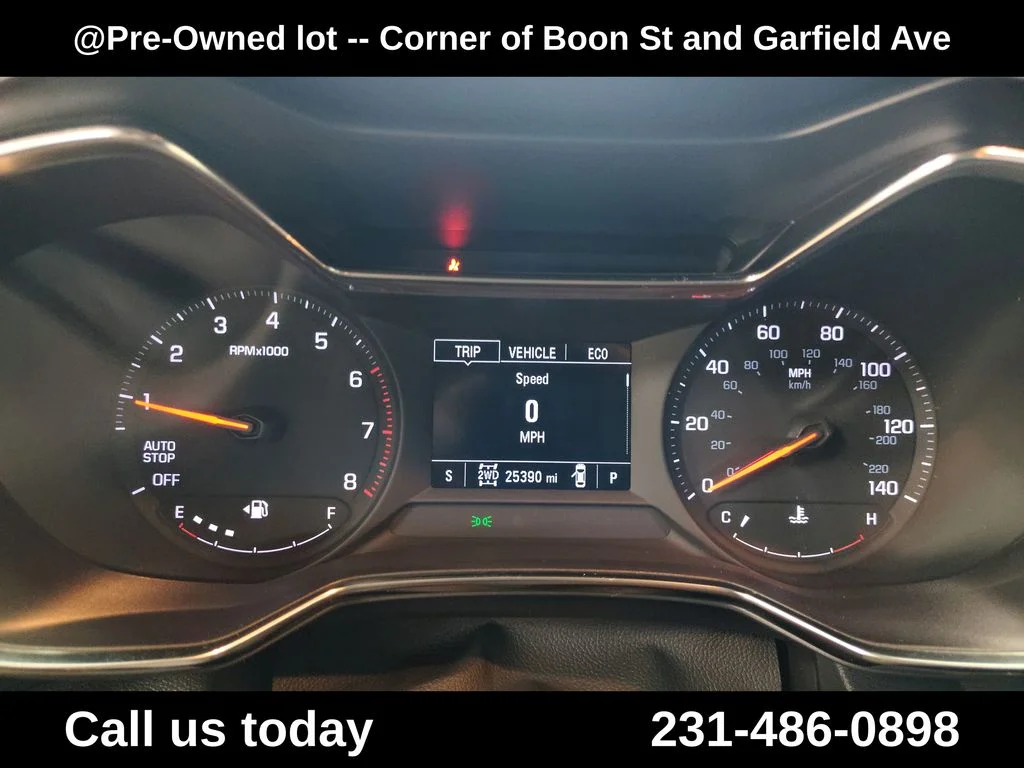 Used 2022 Red Chevrolet LT image 21