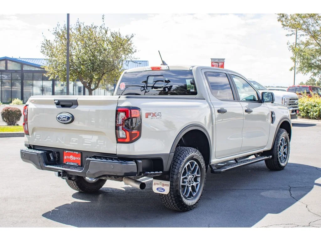 Used 2025 Desert Sand Ford XLT image 8