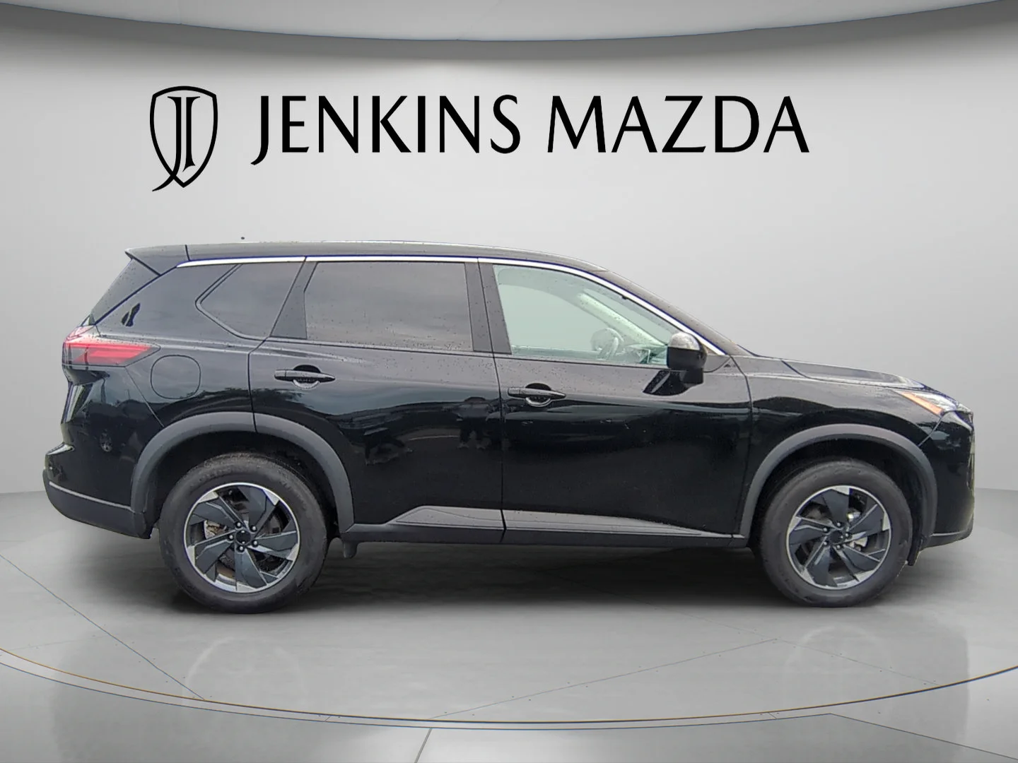 Used 2025 Super Black Nissan SV image 8
