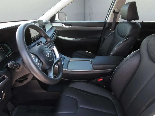 Used 2025 White Hyundai XRT image 16