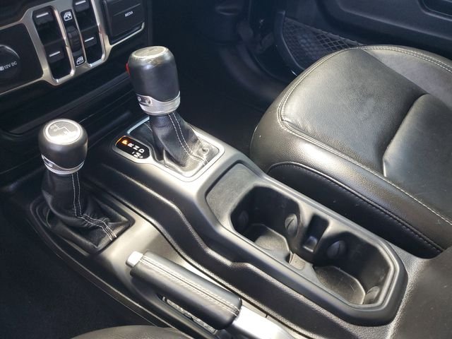 Used 2020 Black Jeep Unlimited Sahara image 21