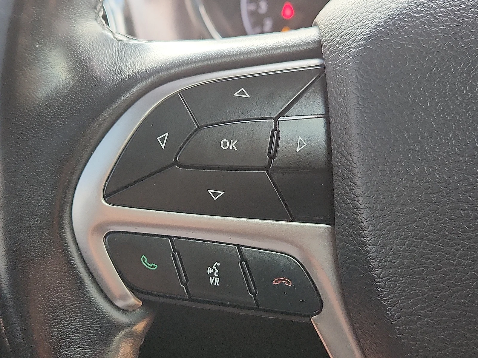 Used 2021 Gray Jeep Limited image 15