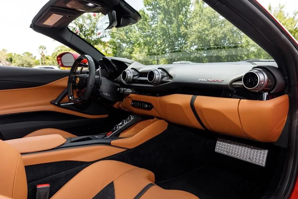 Used 2023 Rosso Berlinetta Ferrari  image 17
