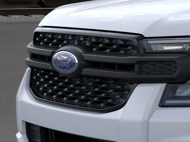 New 2026 Oxford White Ford XL image 17