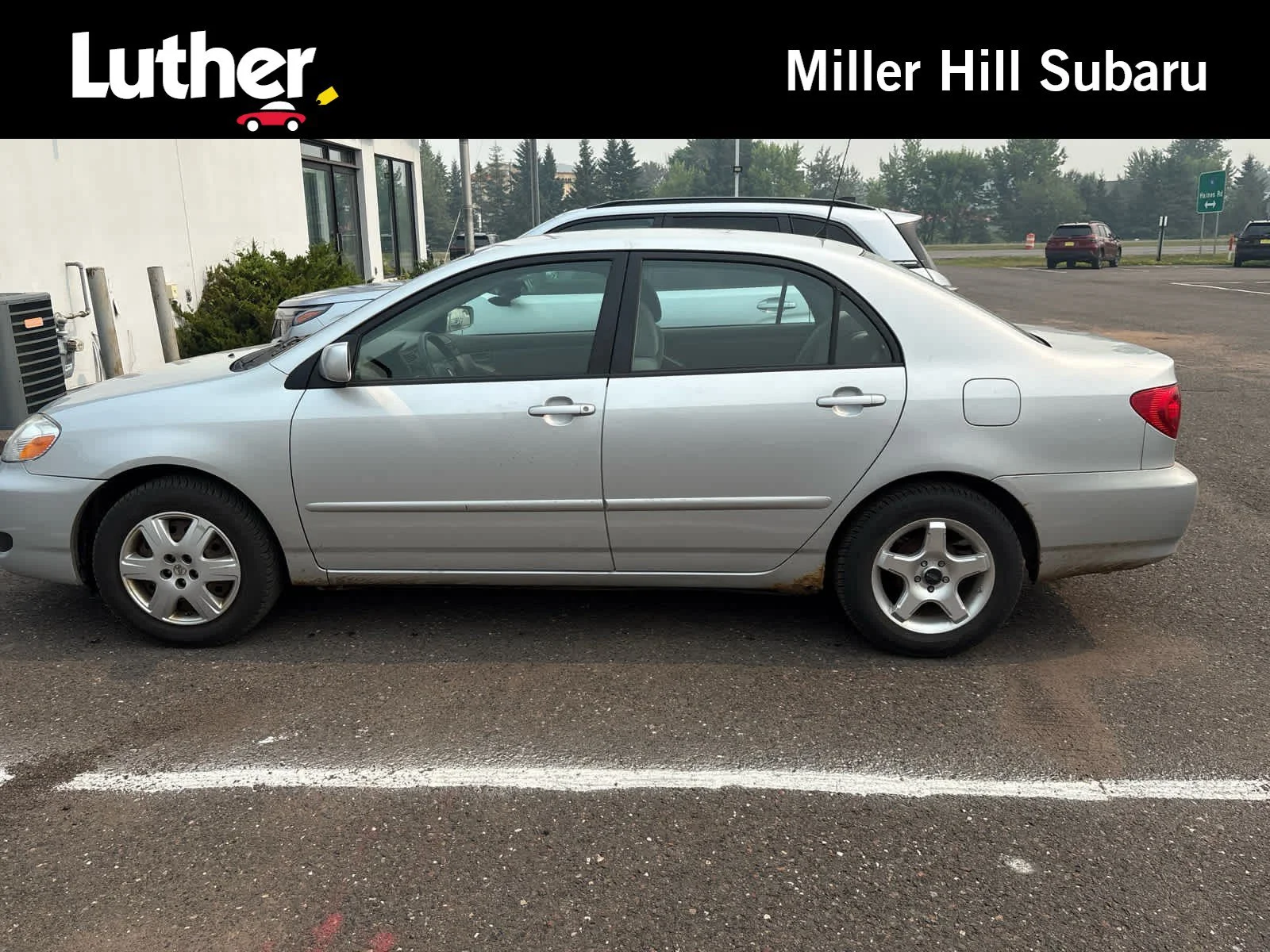 Used 2008 Silver Streak Mica Toyota LE image 1