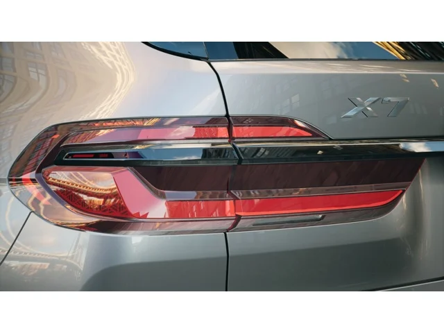 New 2027 Skyscraper Grey Metallic BMW xDrive40i image 8