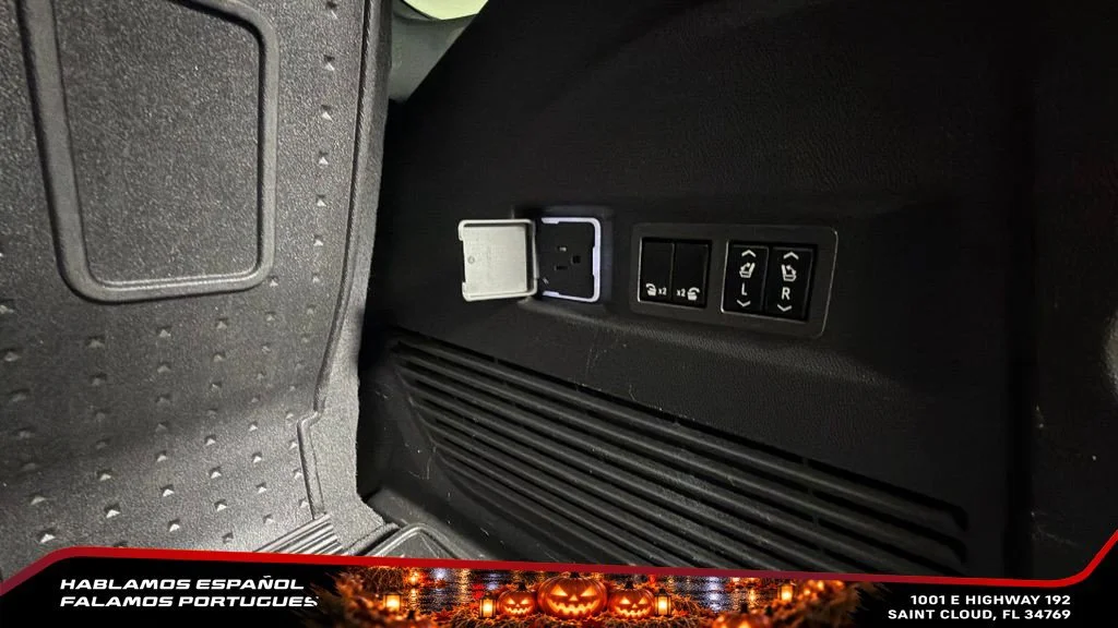 Used 2024 Black Chevrolet RST image 31