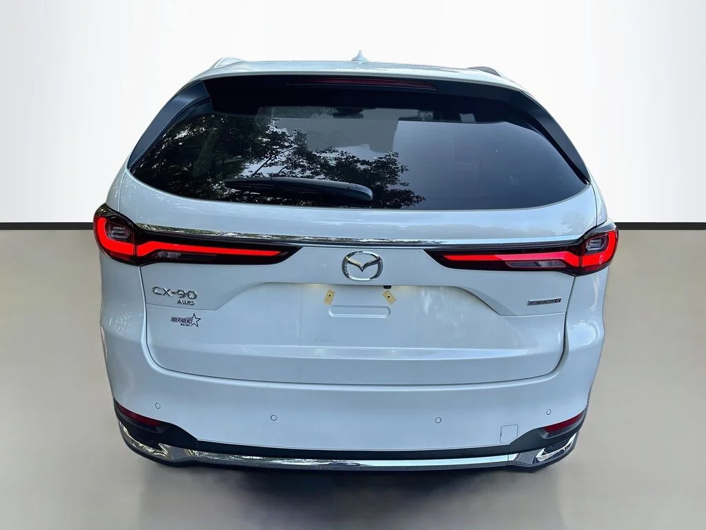 New 2026 Rhodium White Premium Mazda 3.3 Turbo Premium Plus AWD image 6
