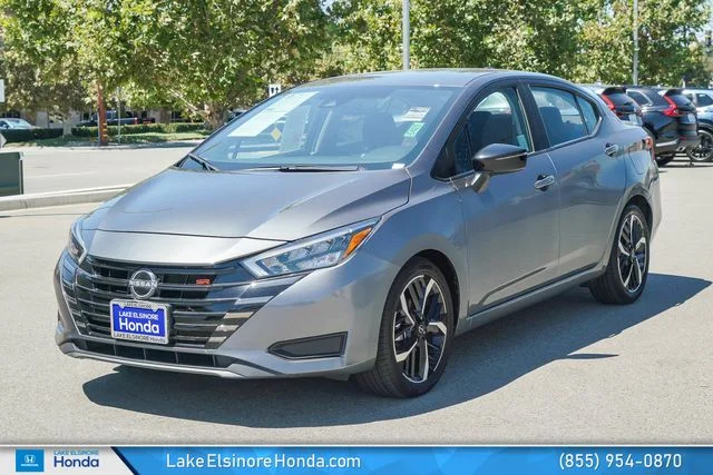 Used 2024 Gun Metallic Nissan 1.6 SR image 5