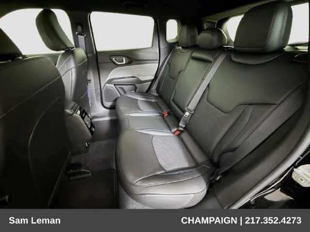 New 2026 Black Jeep Latitude image 23