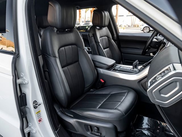 Used 2019 Fuji White Land Rover HSE image 37