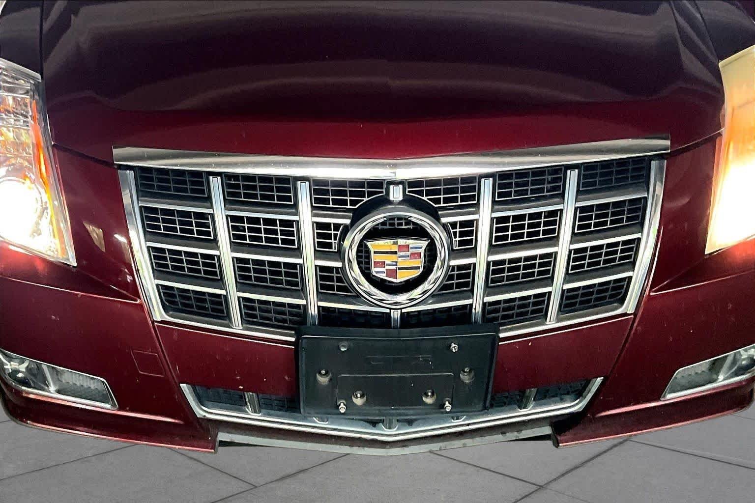 Used 2014 Crimson Red Metallic Cadillac Premium image 29