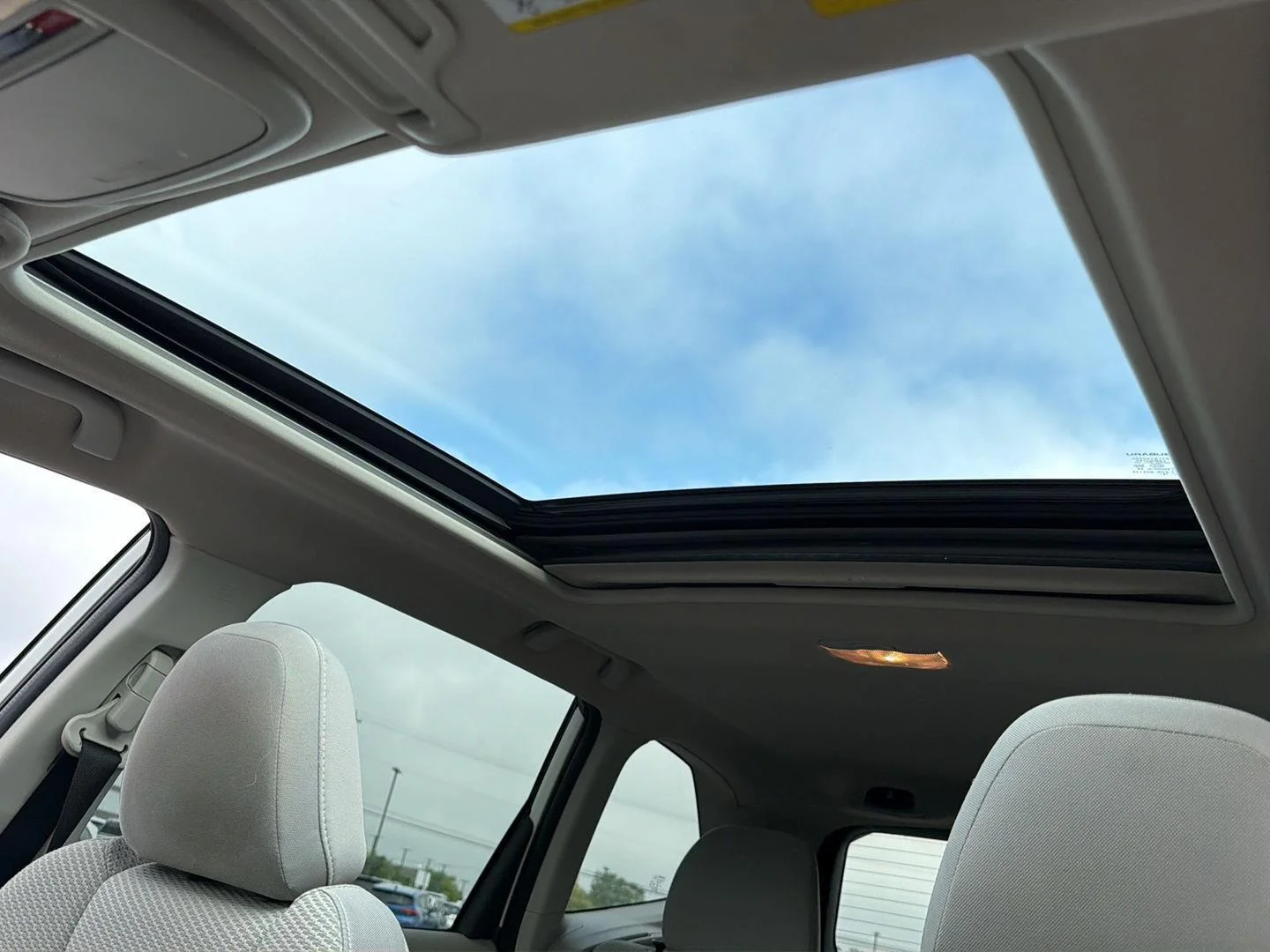Used 2019 Crystal White Pearl Subaru Premium image 3