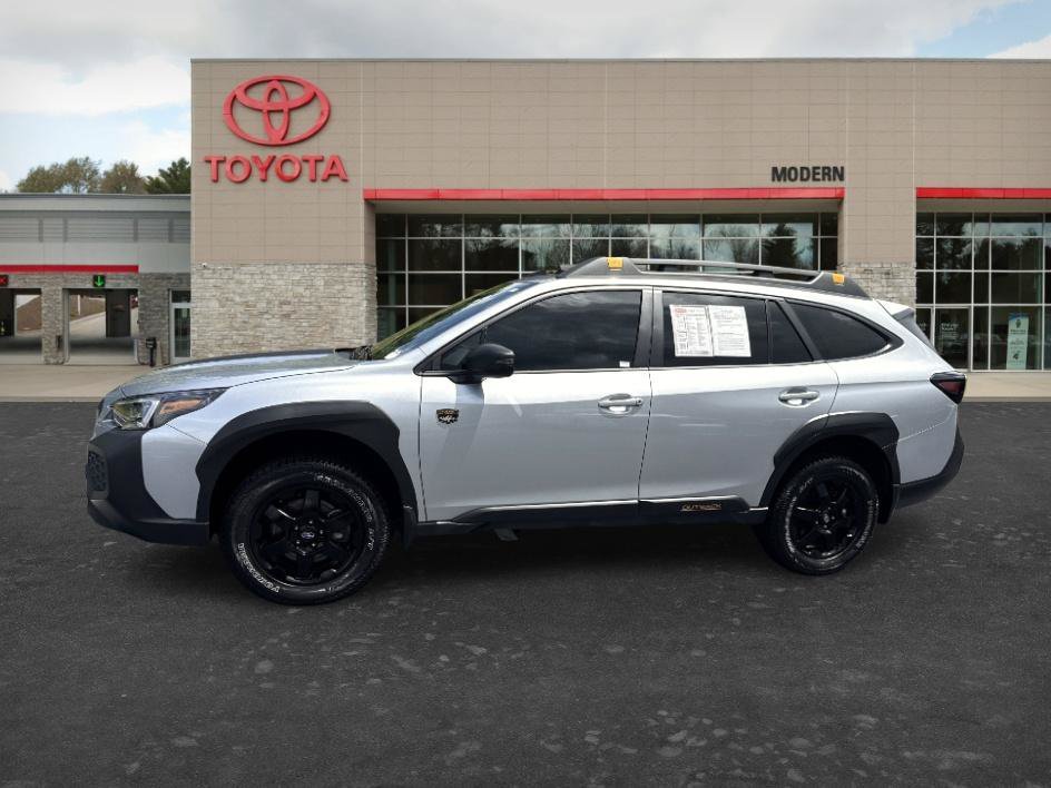 Used 2025 Ice Silver Metallic Subaru Wilderness image 1