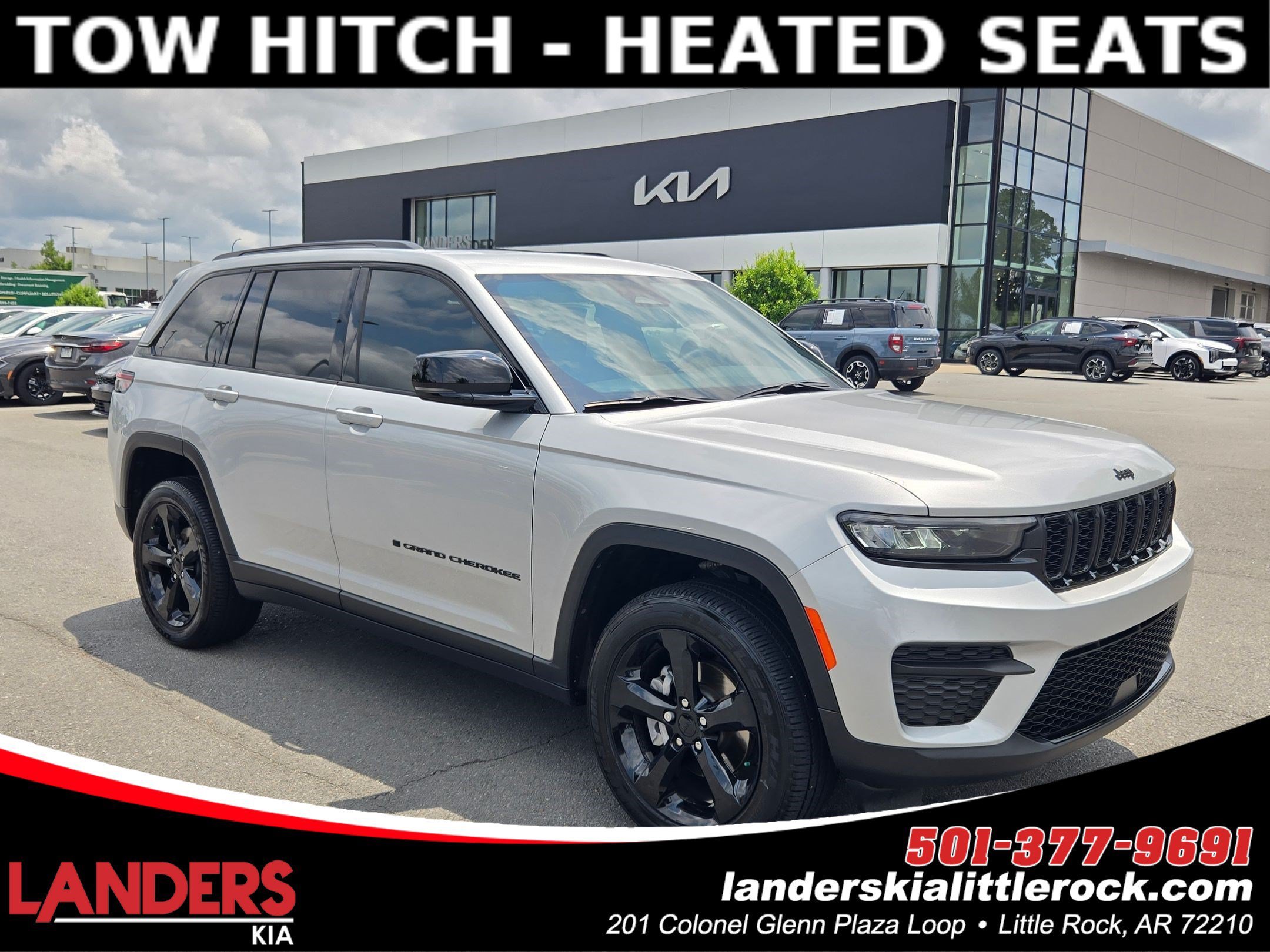 Used 2025 Silver Zynith Jeep Altitude X image 1