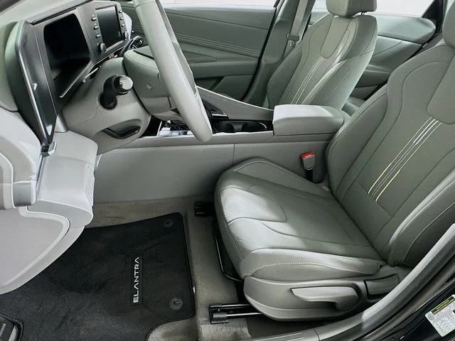 New 2026 Hyundai ELANTRA SEL Sport