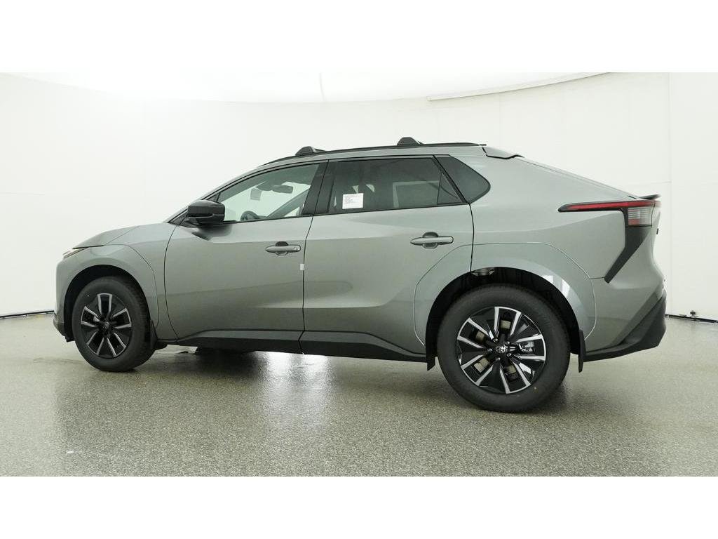 New 2026 Heavy Metal Toyota XLE image 20
